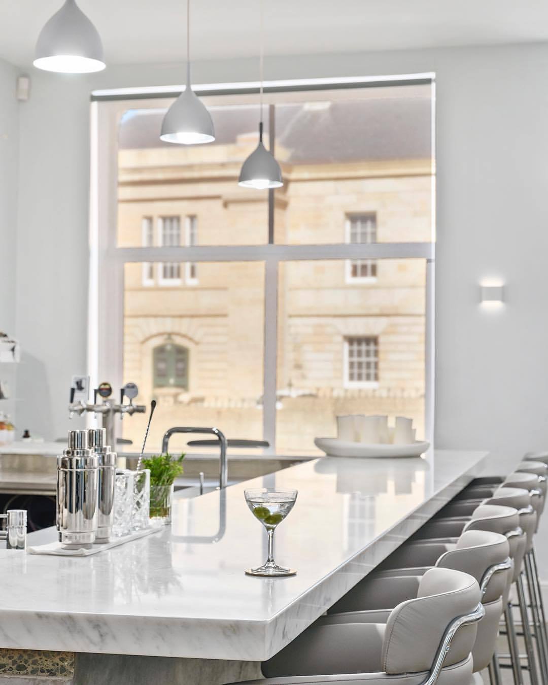 Hobart Wine Tour: Sunday Afternoon Local Wines, Cheese & Gins