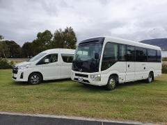 Hobart (2 - 22 People) Private Full Day Wine Tour to Huon Valley: Local Expertise 