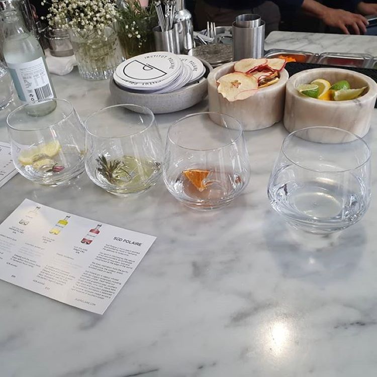 Hobart Wine Tour: Sunday Afternoon Local Wines, Cheese & Gins