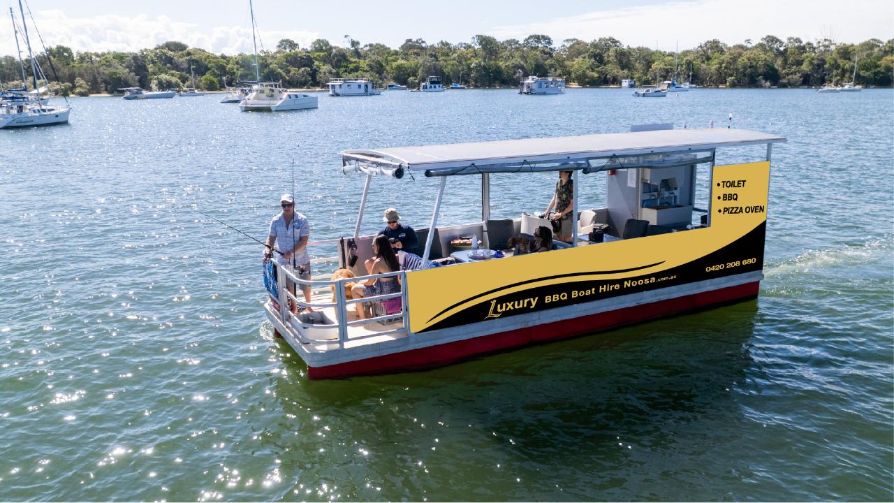 WAVE BREAK - Half Day: 12 Person Luxury Pizza / BBQ Boat Pontoon - With Toilet