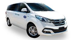 Luxury Van, Private Transfer, Trinity Beach - Cairns 1-5 Passengers