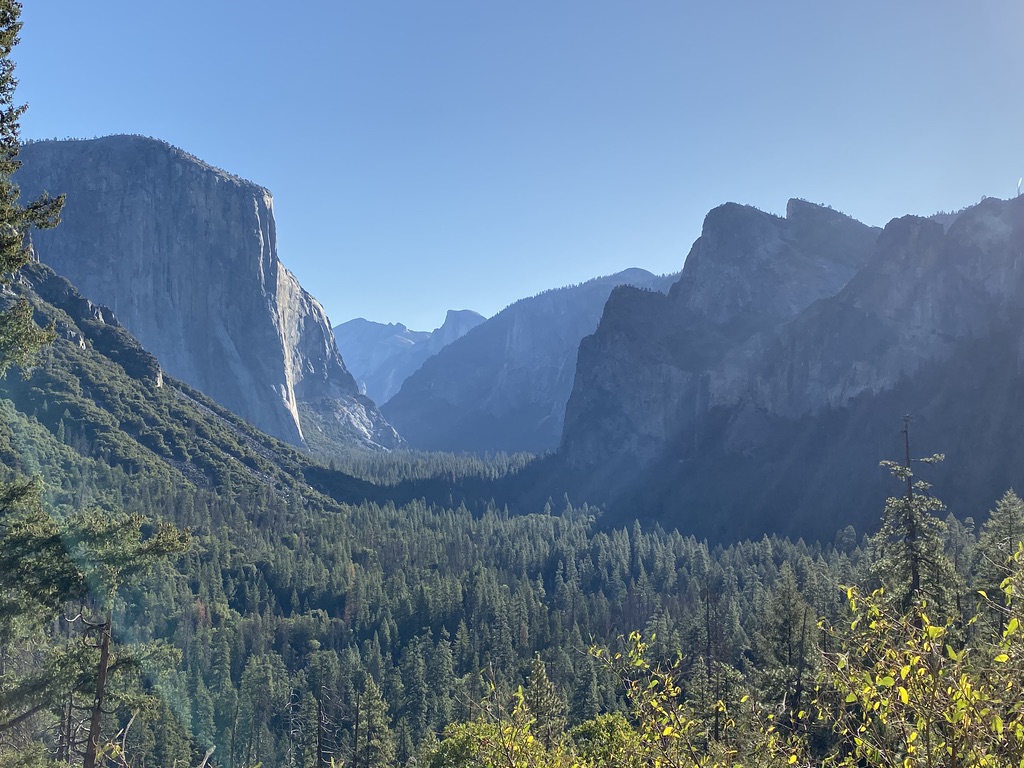 4-Day Death Valley and Yosemite Lodging Tour from Las Vegas [Max 13 Small Group]