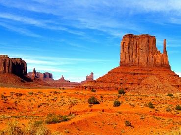 7-Day Southwest Highlights Lodging Tour from Las Vegas: Grand Canyon, Zion, Bryce, Arches, Canyonlands and Monument Valley | 14 Pax Small Group | Park Entries Included