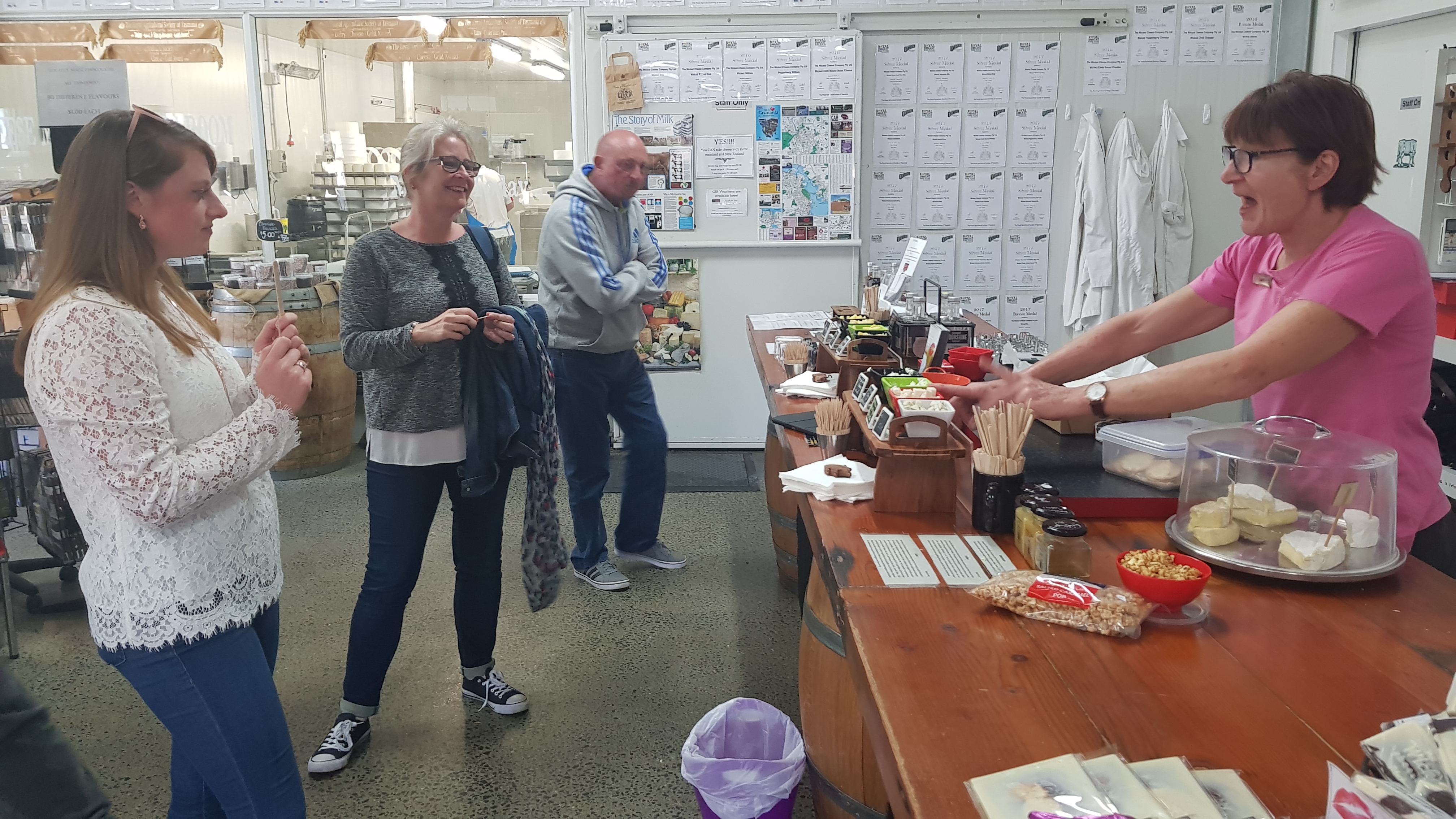 Personalised Coal River Valley Food & Wine Private Day Tour