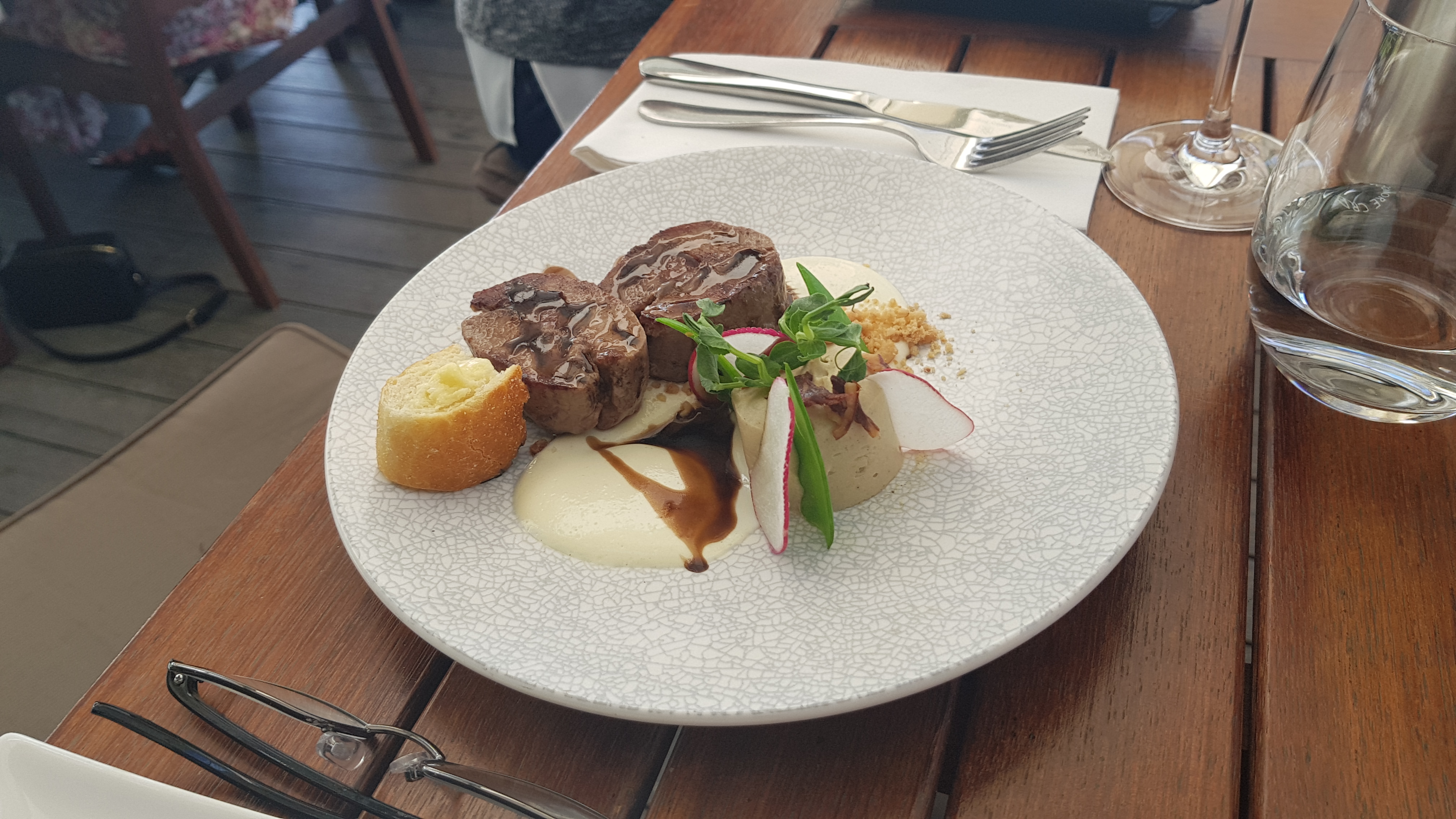 Personalised Coal River Valley Food & Wine Private Day Tour