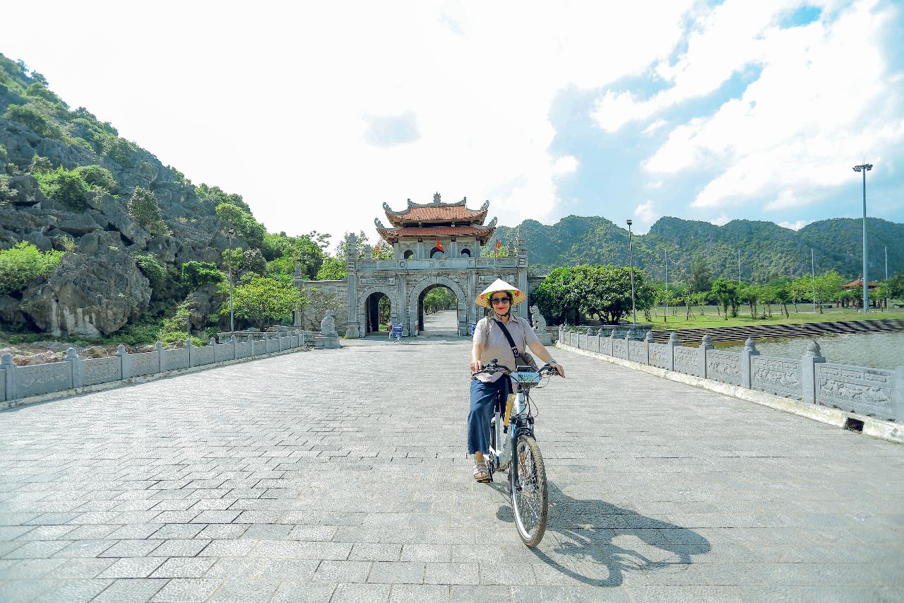 Ninh Binh Day Tour