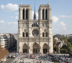 Notre-Dame Cathedral Semi-Private Tour in English