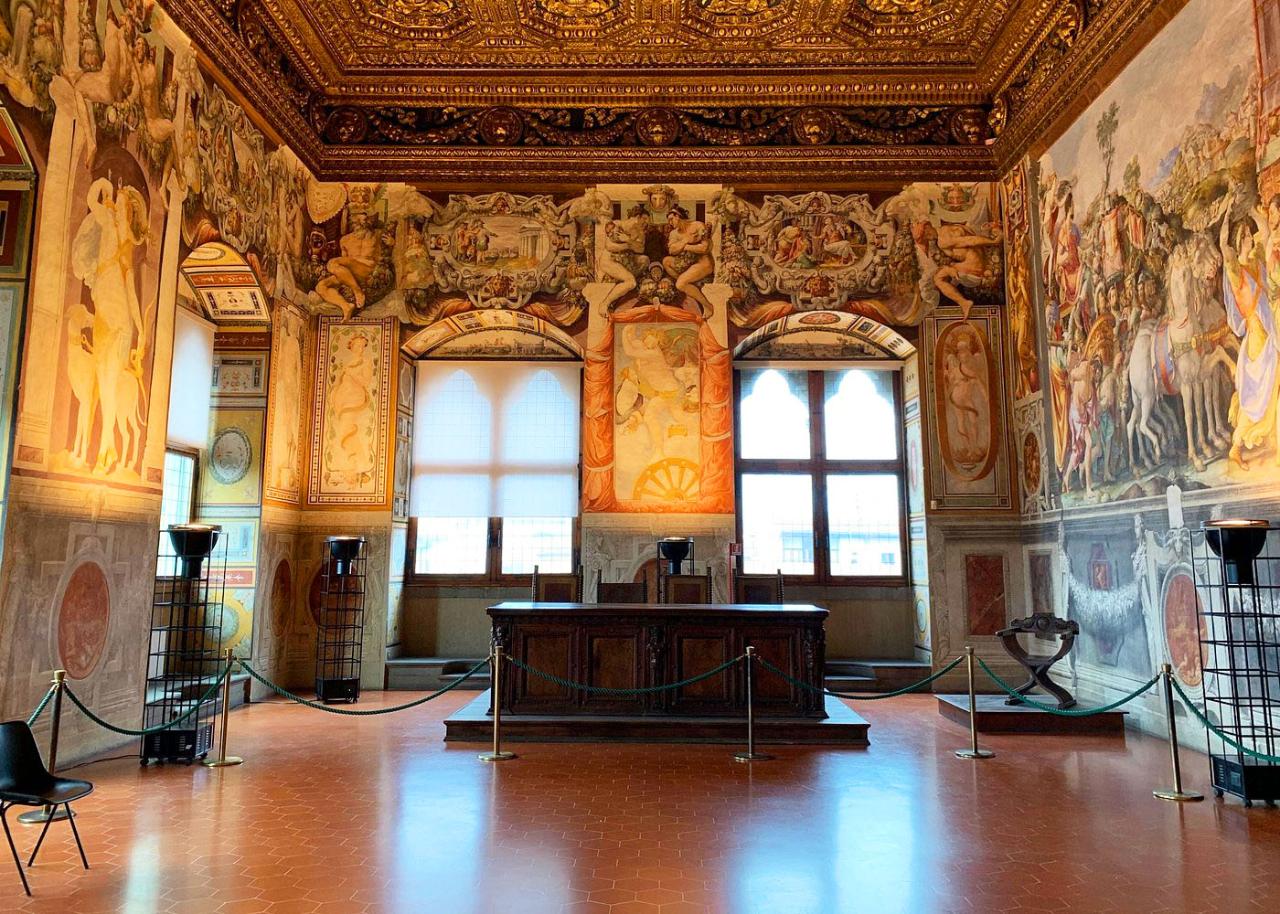 Florence:Palazzo Vecchio Priority Entry + Tower Access
