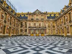 Palace of Versailles Passport Entry with Hosted Access & Digital Audio Guide (Viator)