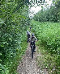 Bike Mountain - Medium Helmet/Lock/Repair kit/Water Cage/Pump