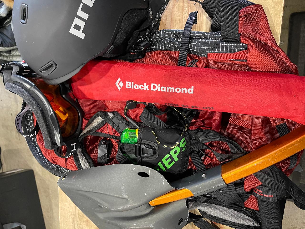 BC Access Pkg: Beacon/Probe/Shovel/Goggles/Helmet/BackpackAvalung
