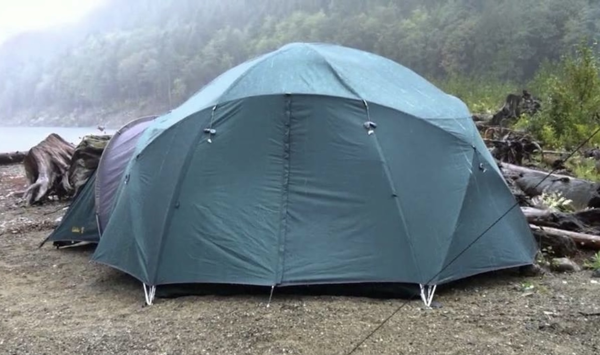 Tent - 8P/4S Alaskan Guide Series W/ Floor Saver 41 lbs. 