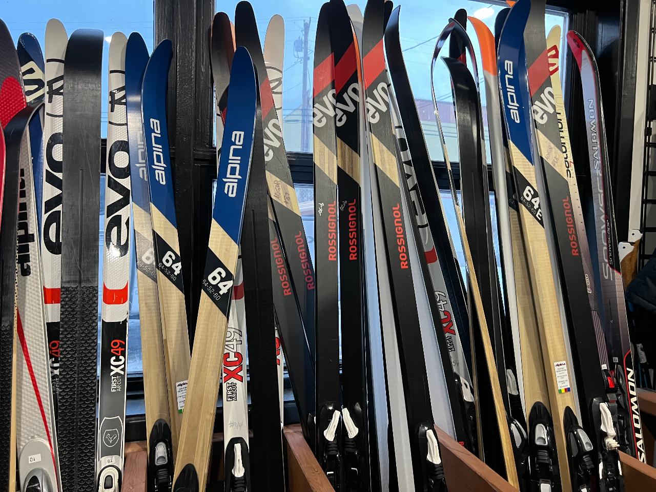 Cross Country Ski Rental Skis, Boots, Poles