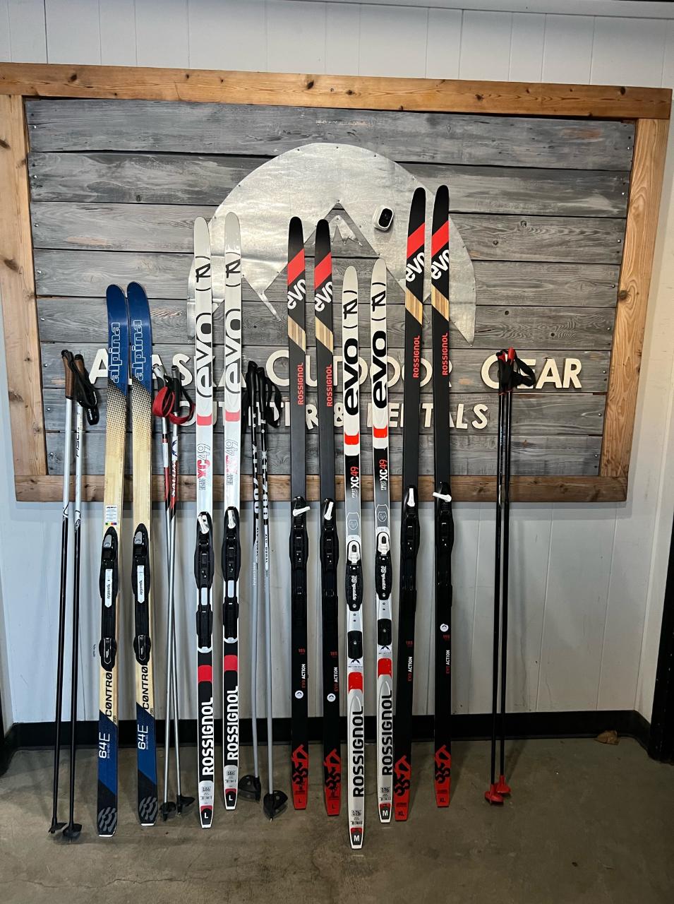 Cross Country Ski Rental Skis, Boots, Poles