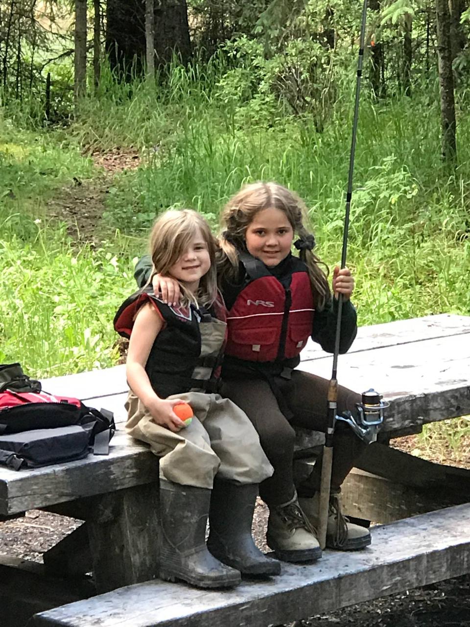 Fishing rod rental, Chestwader rental Fishing Pole Rental Anchorage