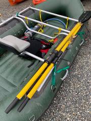 Raft 13FT w/rowing system 