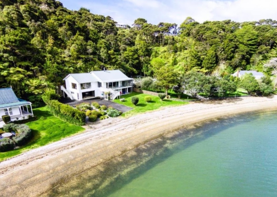 RETREAT ME - BAY OF ISLANDS (RUSSEL)
