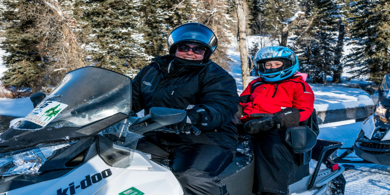 TT - Winter - Greys River Full Day Snowmobile Tour