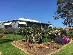 THE GRANGE ON KALGAN  (1 Bedroom - Max 2)