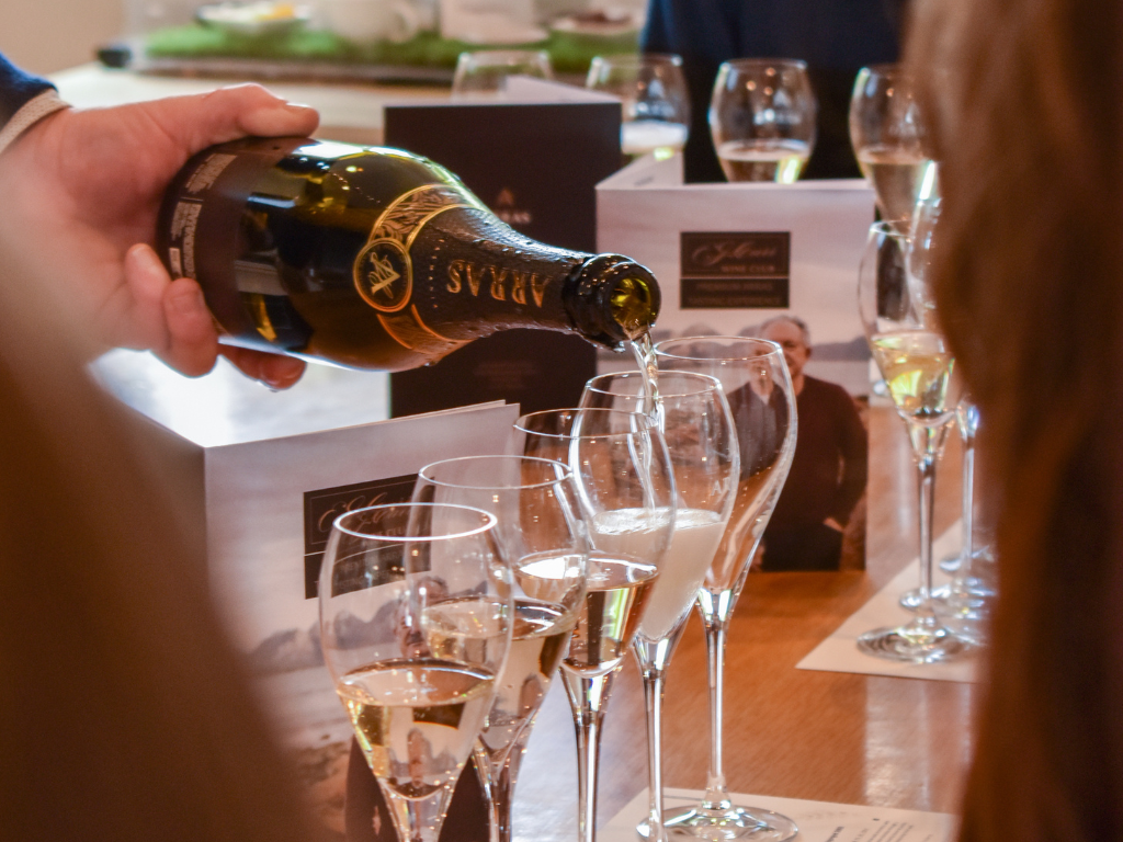 Sparkling Scholar- House of Arras