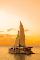 Sunset and Sip Sailing Cruise