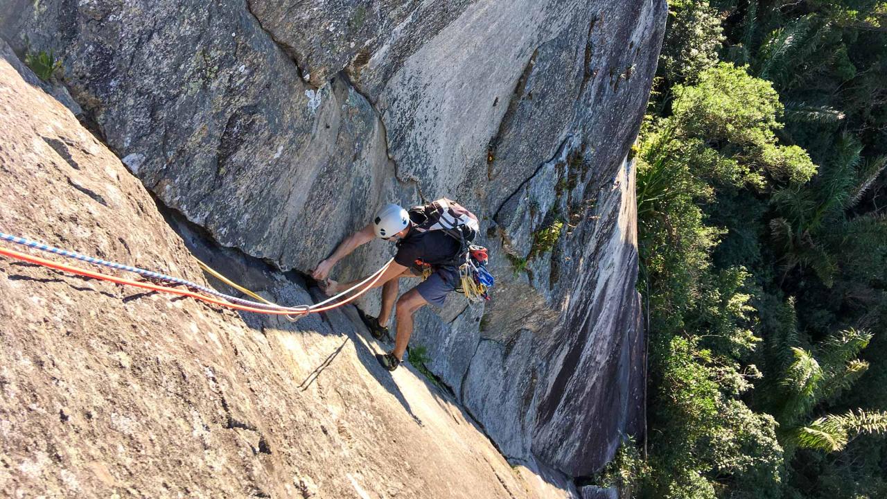 Rock climbing on Corcovado (Christ the Redeemer): Via K2