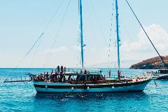 Athens: Full-Day Island Hopping Cruise with Lunch & Swimming