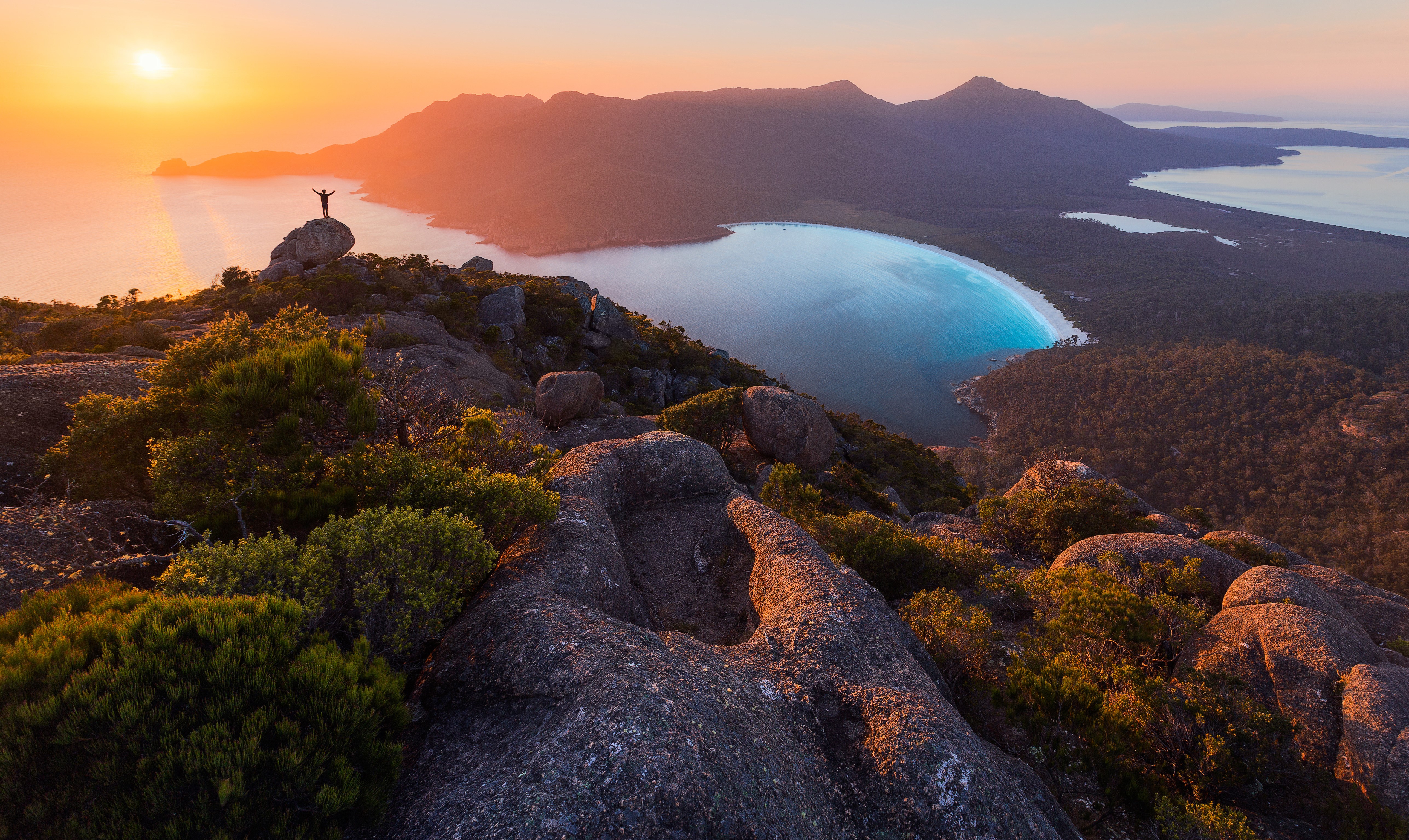 10 Night 'Vintage' Tasmanian Extended Tour