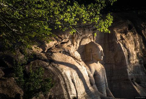 Polonnaruwa and Minneriya from Habarana