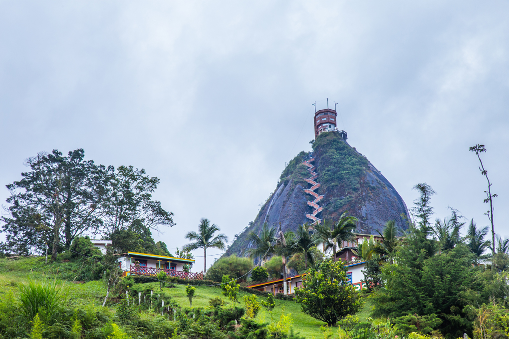 TOUR PEÑOL GUATAPE