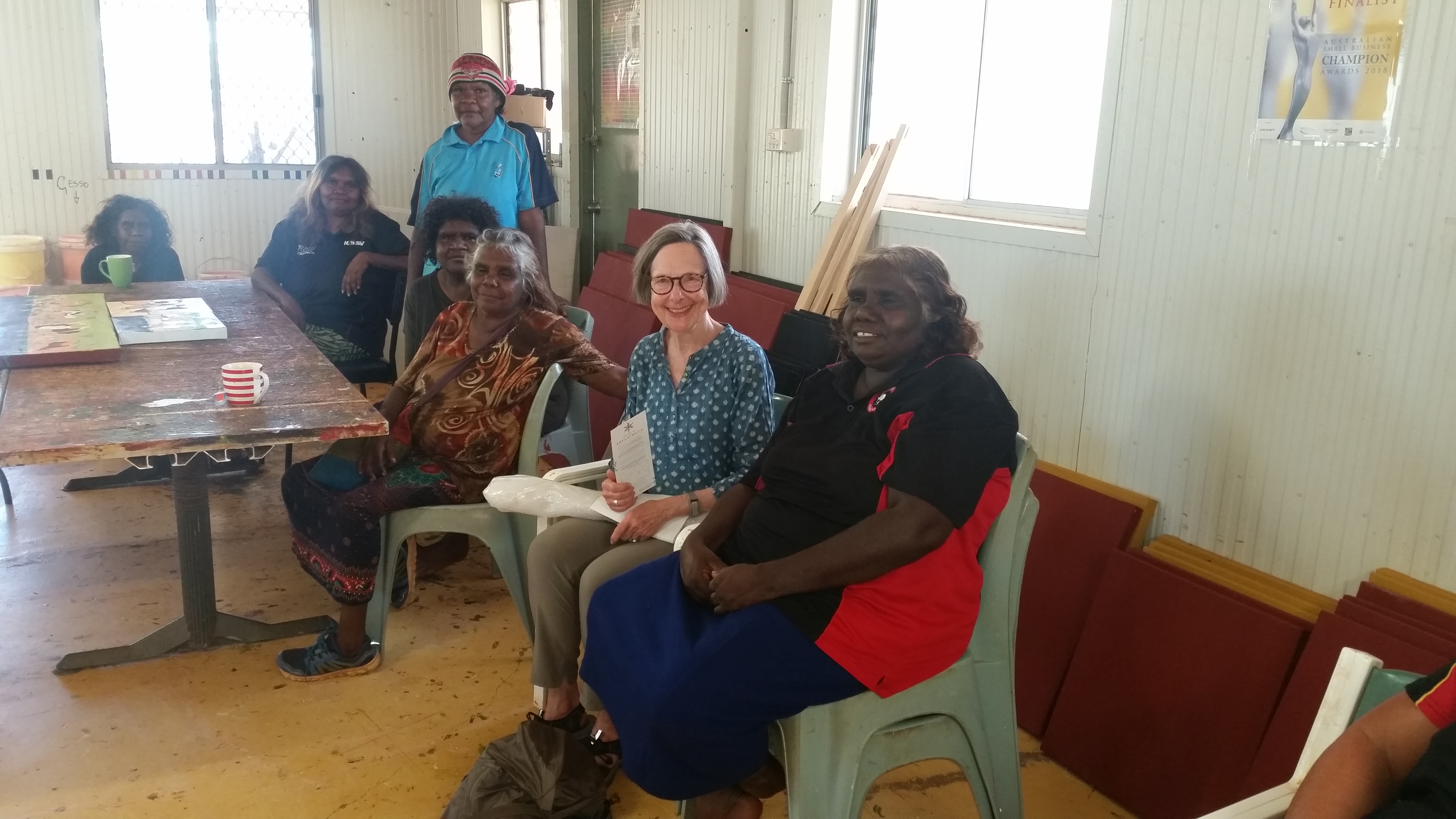 Alice Springs to Darwin via Utopia, Devils Marbles Mataranka, Daly Waters Katherine Gorge Tour 5 days