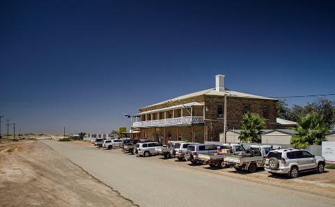 32e914e0b5af440eaf2e22fe456b9690marree_hotel