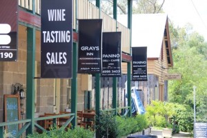 wollombi_wine_tour_300x200