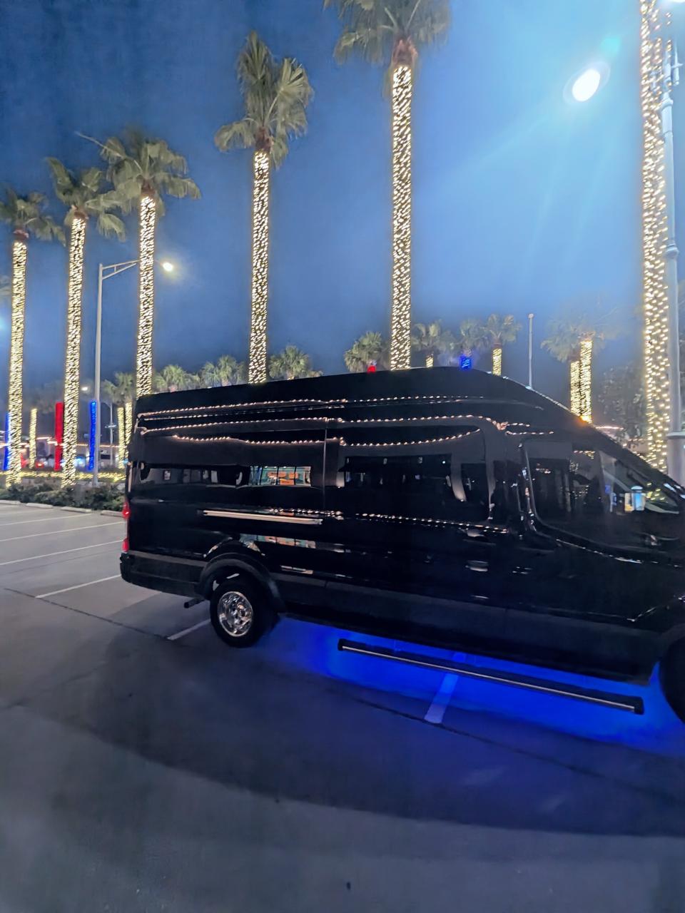 [3-Hr EVENT] Passenger Van (12) Passenger