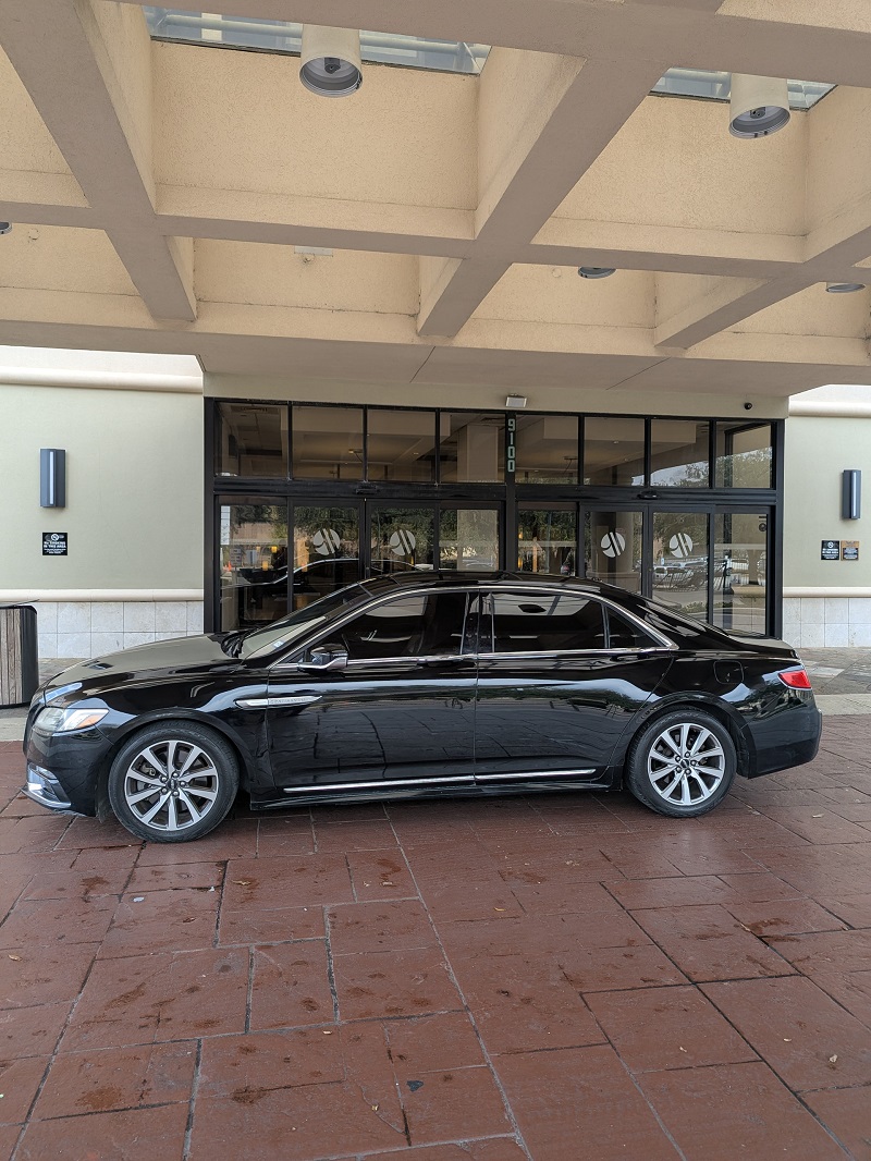 Executive Sedan (2) passenger