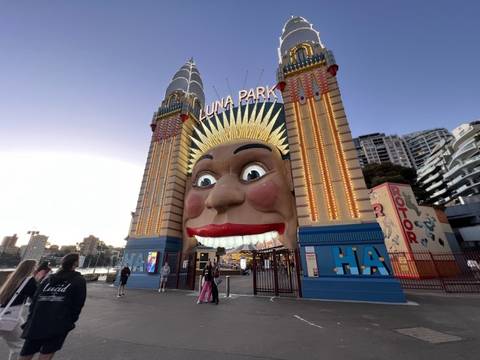 Luna Park Sydney ALL DAY PASS [PJ TOURS]