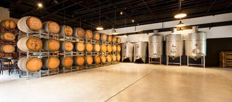 Urban_Winery_Cellar_Door_pic3