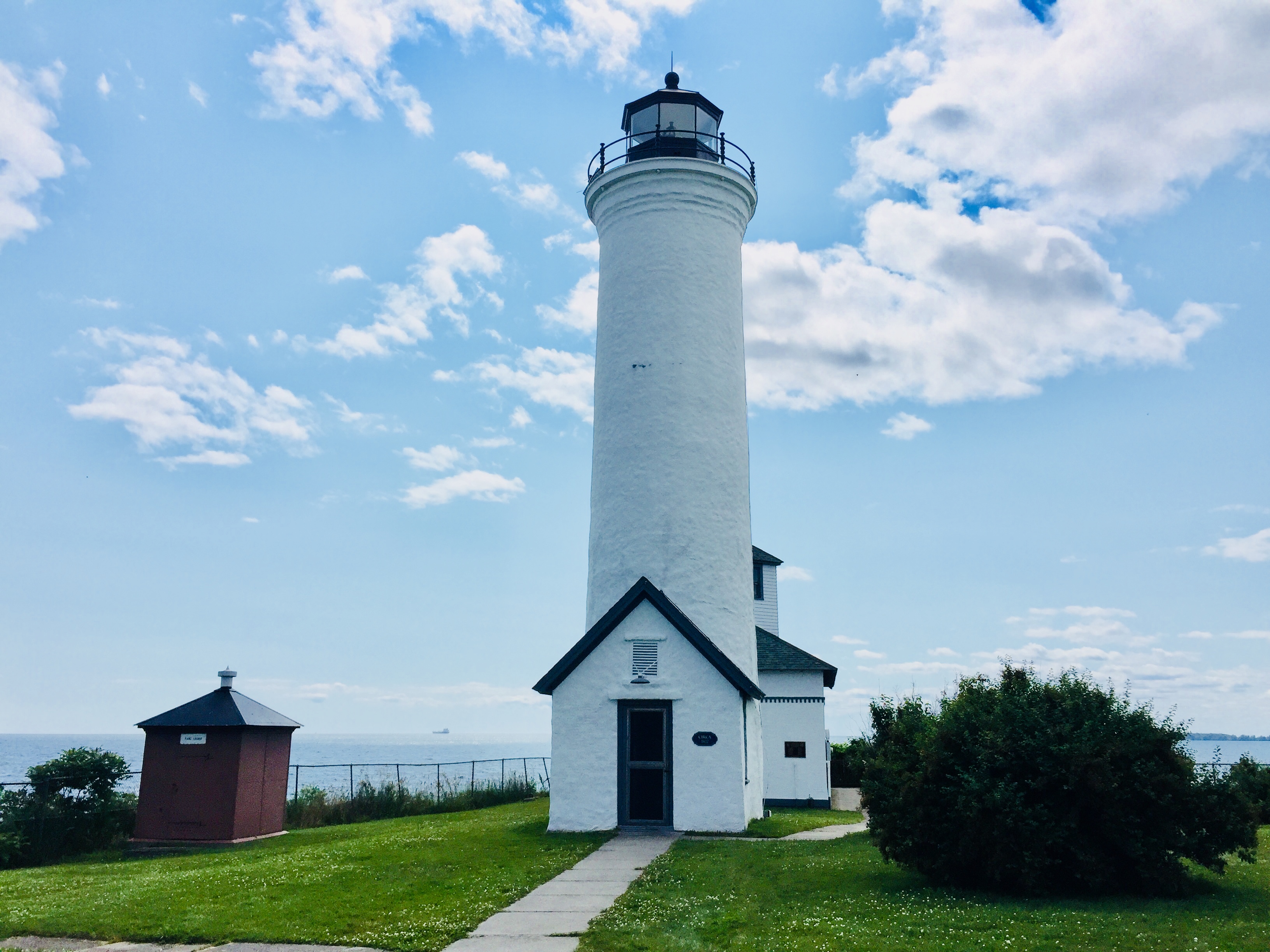 Tibbetts Point Lighthouse Bike Tour - Bike the River Reservations