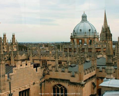 The Fantasy Worlds of Oxford: Private Tour including tickets