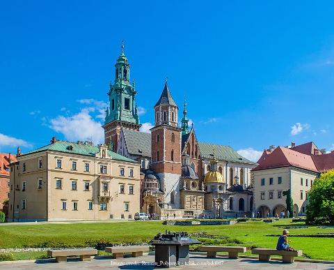 The Best of Krakow: Private Walking Tour of the Old Town and Wawel Castle