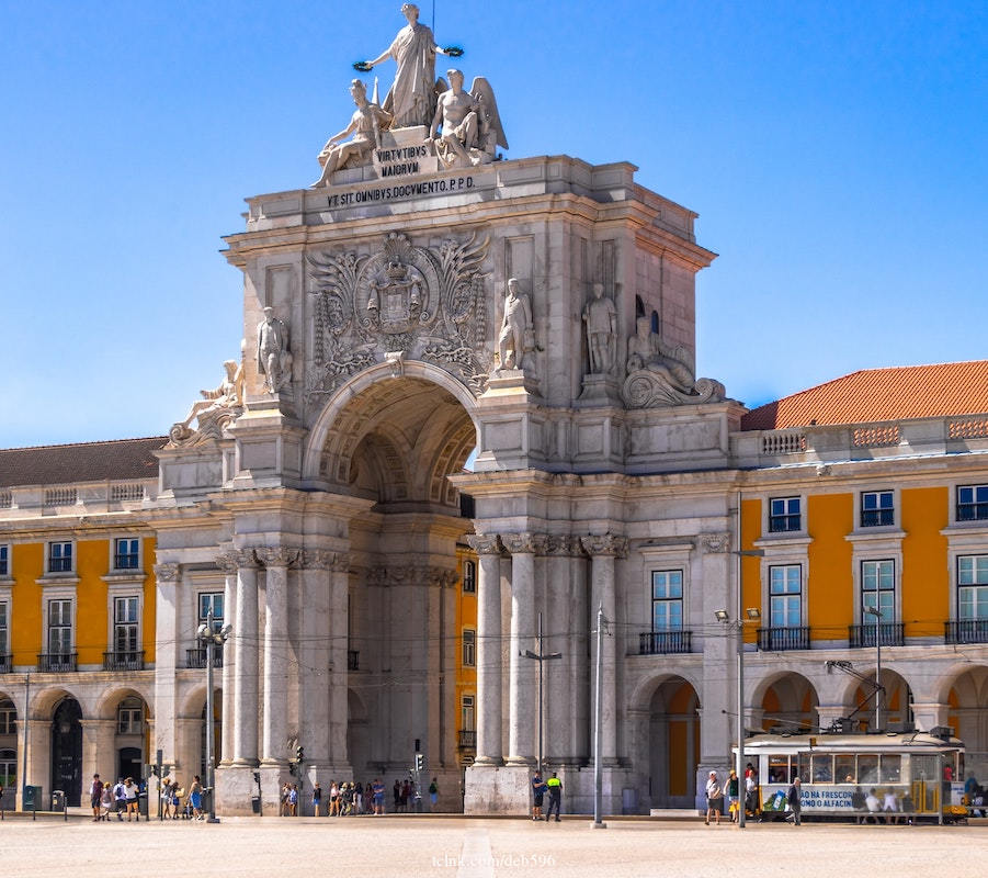 The City of the Seven Hills: Private Tour of Lisbon Highlights