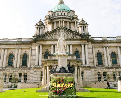 Belfast Private Half Day Walking Tour with a pub drink