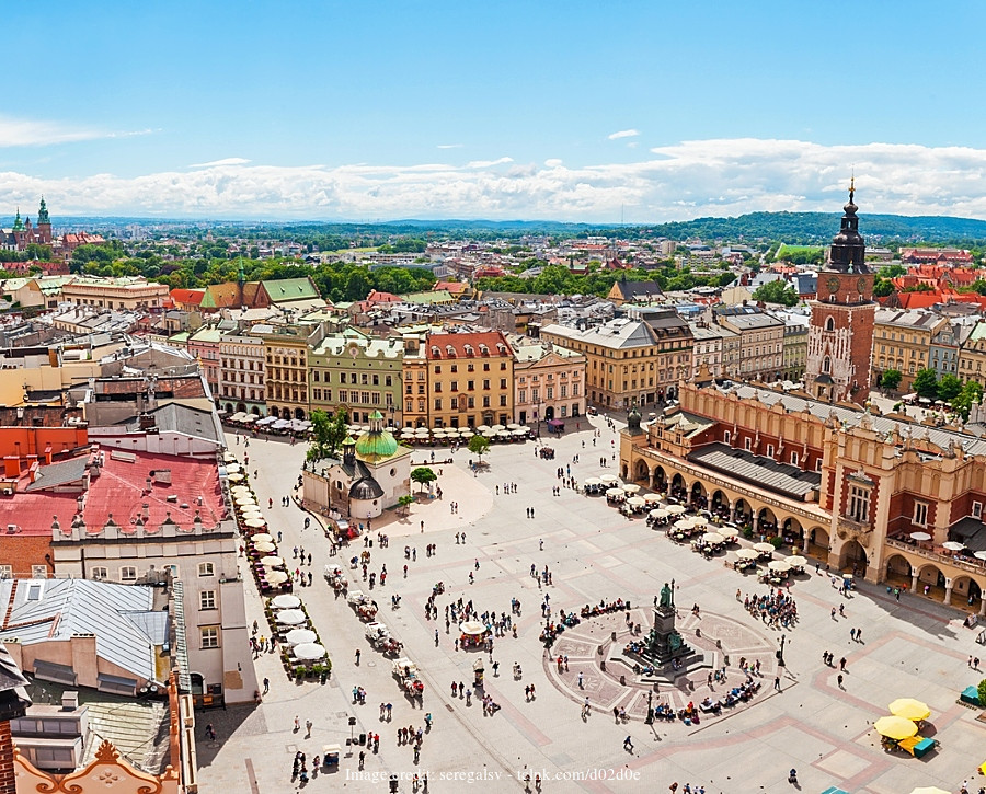 Welcome to Krakow: Private 2-hour Old Town Walking Tour