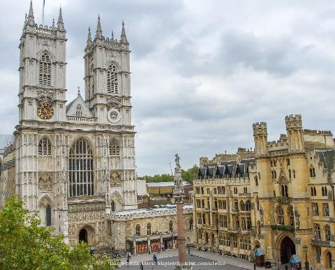 Private Walking Tour of London with Westminster Abbey Tickets