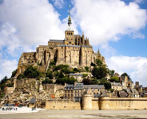 Private Day trip to Mont Saint-Michel from Normandy