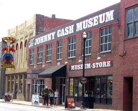 Welcome to Nashville: Private Walking Tour with Johnny Cash Museum