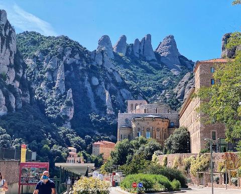 Visit Montserrat: Private Day Trip from Barcelona