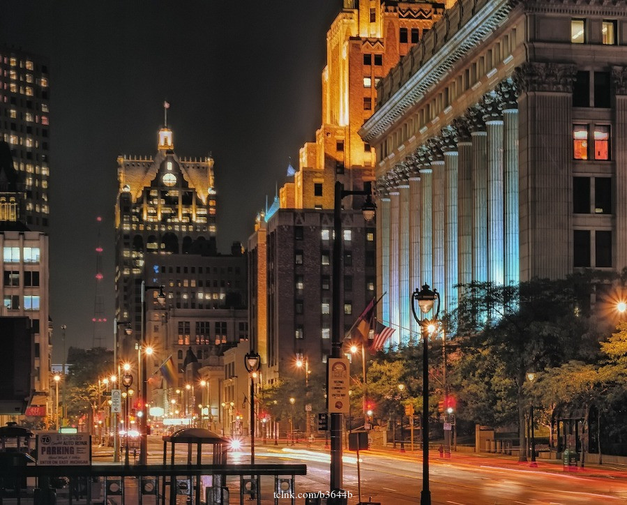 The Ghosts of Milwaukee & the Haunted Third Ward: Private Tour