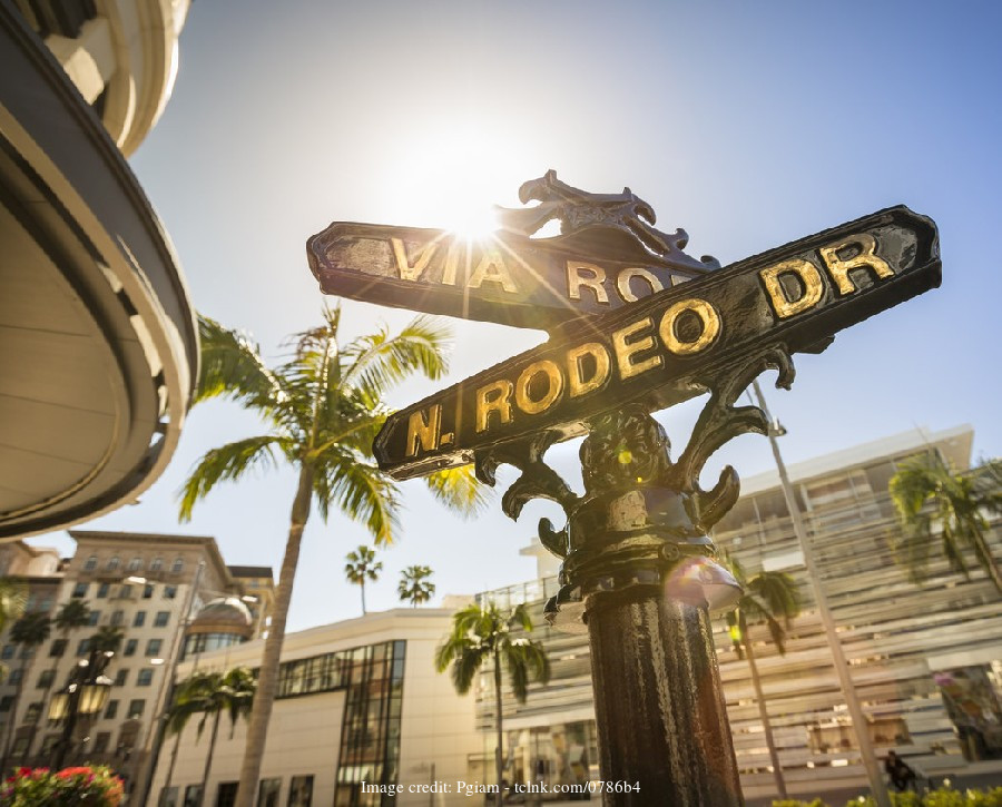 Beverly Hills & Rodeo Drive: Private 2-hour Walking Tour