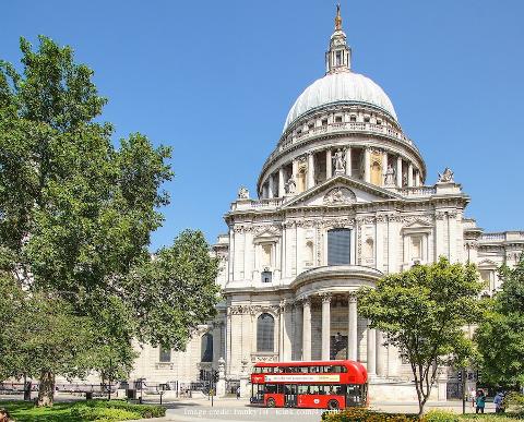 Private Tour of Historic London with St Paul’s Cathedral and River Cruise